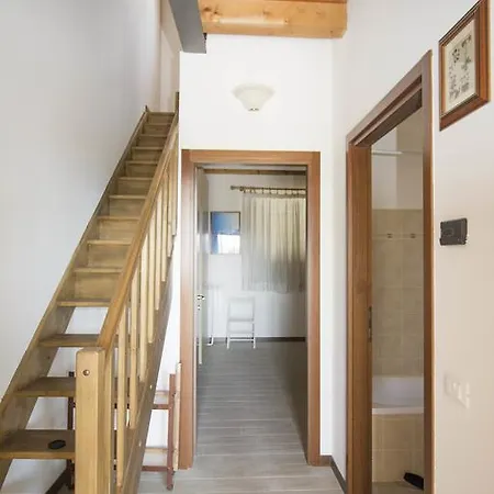 公寓 Borgo Degli Ulivi *