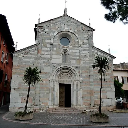 Borgo Degli Ulivi 公寓 *